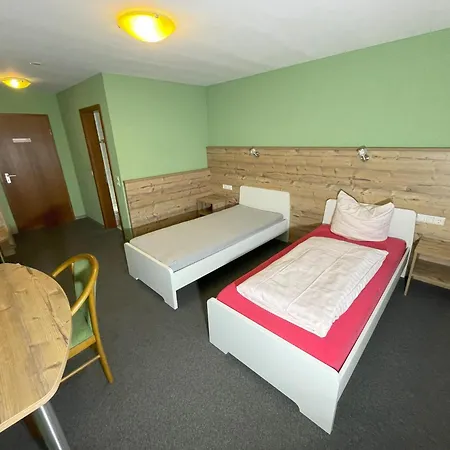 Doppelzimmer Mit Balkon - Gastehaus Rossle 6 Ottenhausen
